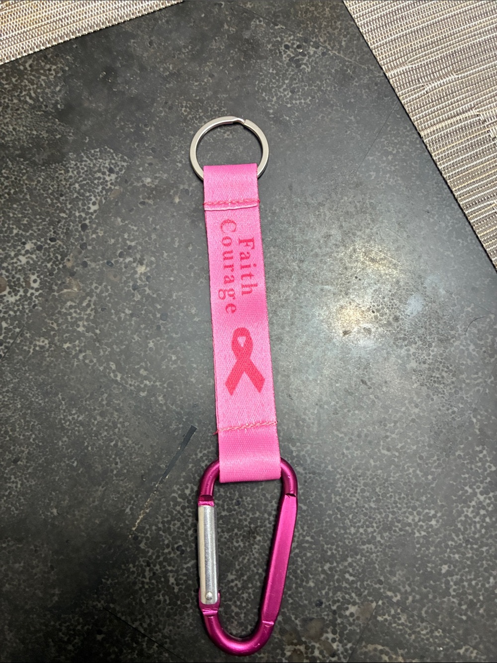 💗Breast Cancer Awareness 💗-Pink Faith & Courage Ribbon Keychain with Carabiner
